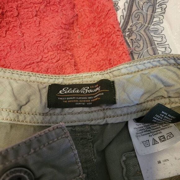 Eddie Bauer Khaki Cotton Women's Cargo Capri Pants Size 12 - Picture 4 of 7
